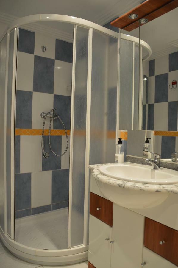 Emalco Anis Primera Linea Benidorm Extérieur photo